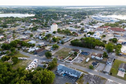 Commercial property in Haines City, Florida 117.06 sq.m. № 2098537 - photo 10