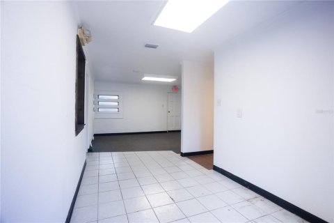 Commercial property in Haines City, Florida 117.06 sq.m. № 2098537 - photo 20