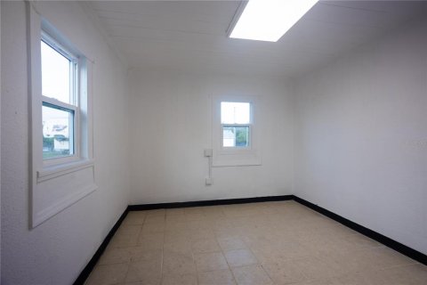 Commercial property in Haines City, Florida 117.06 sq.m. № 2098537 - photo 22