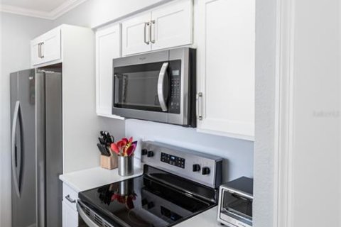 Villa ou maison à louer à Sarasota, Floride: 1 chambre, 64.66 m2 № 2125785 - photo 6