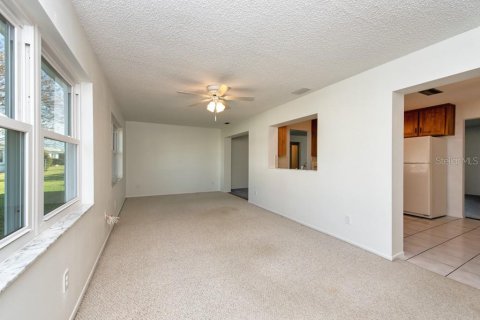 Villa ou maison à vendre à Pinellas Park, Floride: 2 chambres, 146.41 m2 № 2105488 - photo 6