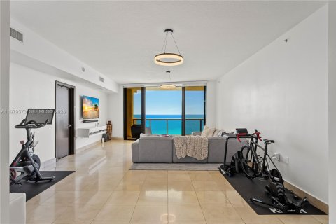 Copropriété à vendre à Sunny Isles Beach, Floride: 3 chambres, 221.39 m2 № 2046348 - photo 7