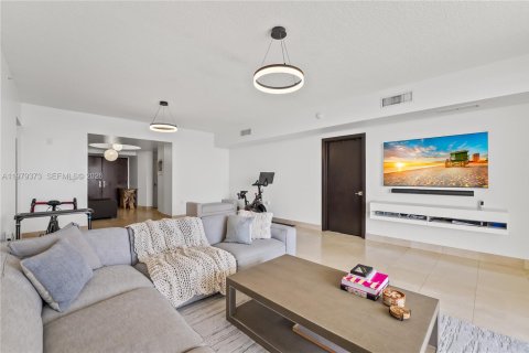 Copropriété à vendre à Sunny Isles Beach, Floride: 3 chambres, 221.39 m2 № 2046348 - photo 12