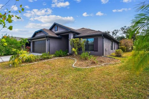 Casa en venta en Palmetto, Florida, 4 dormitorios, 169.08 m2 № 2145021 - foto 3