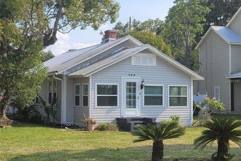 House in Winter Garden, Florida 2 bedrooms, 155.7 sq.m. № 1877130 - photo 1
