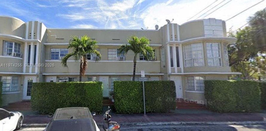 Studio in the Condo in Miami Beach, Florida № 2036587