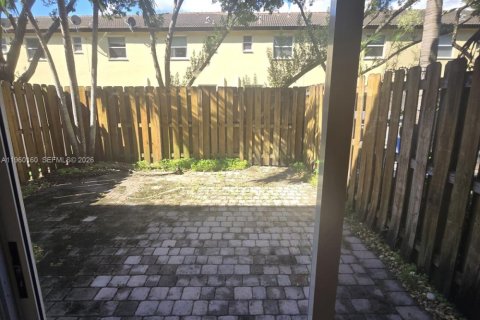 Adosado en alquiler en Cutler Bay, Florida, 2 dormitorios, 135.45 m2 № 2019882 - foto 13