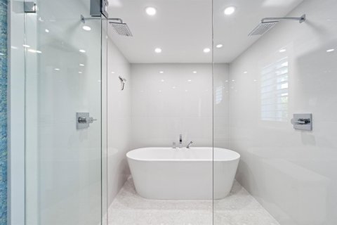 Copropriété à louer à Palm Beach, Floride: 3 chambres, 191.38 m2 № 2261902 - photo 16