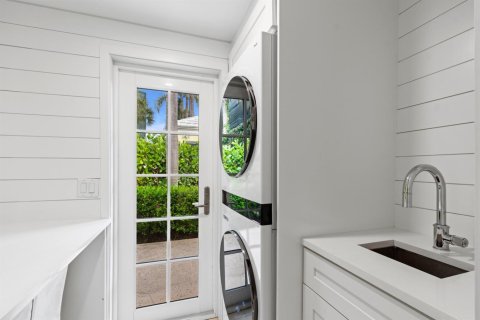Copropriété à louer à Palm Beach, Floride: 3 chambres, 191.38 m2 № 2261902 - photo 20