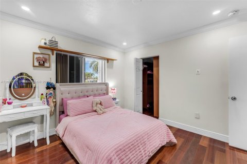 Купить виллу или дом в Майами, Флорида 3 спальни, 152.55м2, № 1955473 - фото 15