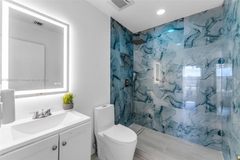 Купить виллу или дом в Майами, Флорида 3 спальни, 152.55м2, № 1955473 - фото 17