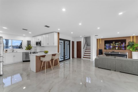 Купить виллу или дом в Майами, Флорида 3 спальни, 152.55м2, № 1955473 - фото 7