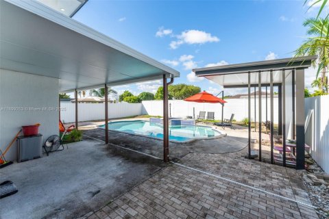 Купить виллу или дом в Майами, Флорида 3 спальни, 152.55м2, № 1955473 - фото 24