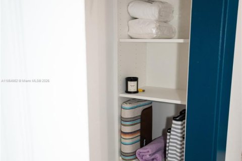 Apartment in Miami Beach, Florida 1 bedroom, 59.83 sq.m. № 1981208 - photo 5