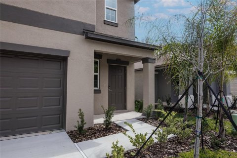 House in Lakeland, Florida 4 bedrooms, 187.29 sq.m. № 2135367 - photo 3