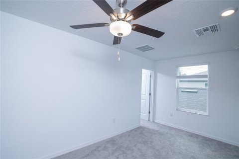 House in Lakeland, Florida 4 bedrooms, 187.29 sq.m. № 2135367 - photo 20
