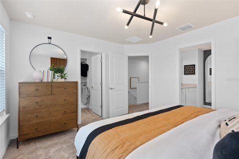 Townhouse in Winter Garden, Florida 3 bedrooms, 153.47 sq.m. № 2379307 - photo 22