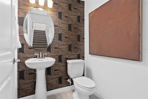 Townhouse in Winter Garden, Florida 3 bedrooms, 153.47 sq.m. № 2379307 - photo 19