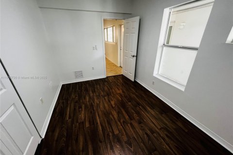 Снять в аренду квартиру в Майами-Бич, Флорида 2 спальни, 102.19м2, № 1956392 - фото 15