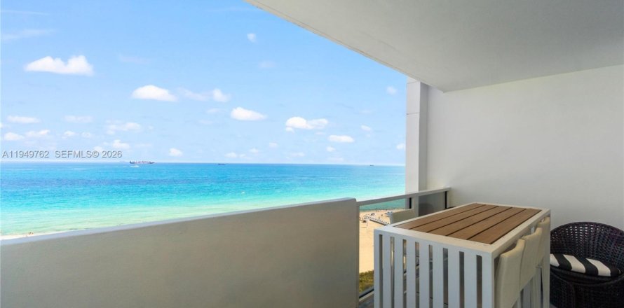 Condo à Miami Beach, Floride, 2 chambres № 2153048