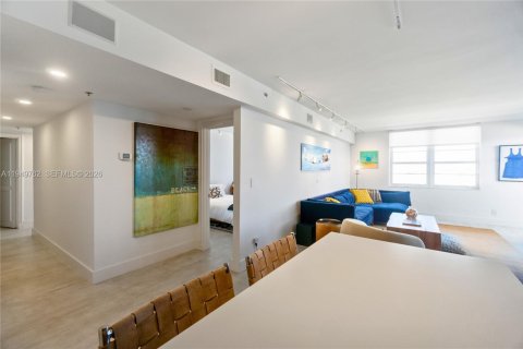 Copropriété à louer à Miami Beach, Floride: 2 chambres, 110.55 m2 № 2153048 - photo 10