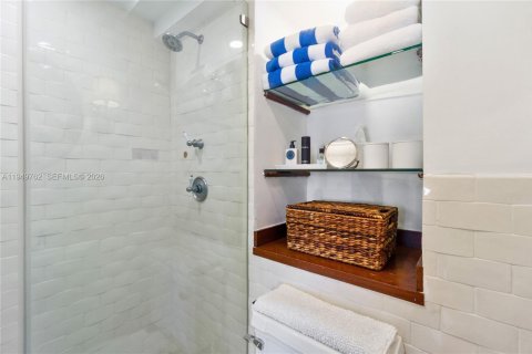 Copropriété à louer à Miami Beach, Floride: 2 chambres, 110.55 m2 № 2153048 - photo 22