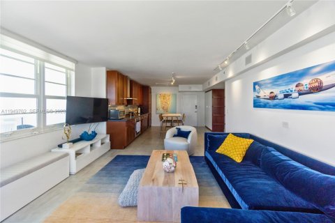 Copropriété à louer à Miami Beach, Floride: 2 chambres, 110.55 m2 № 2153048 - photo 5