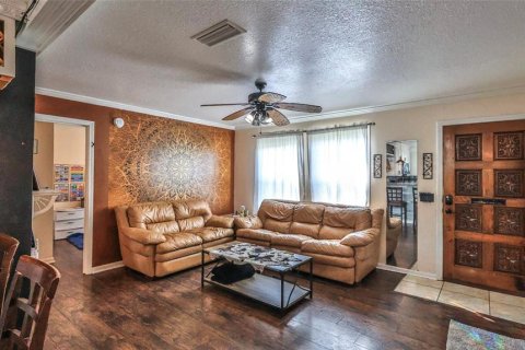 House in Edgewater, Florida 3 bedrooms, 96.62 sq.m. № 2324725 - photo 5