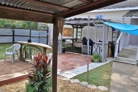 House in Edgewater, Florida 3 bedrooms, 96.62 sq.m. № 2324725 - photo 25