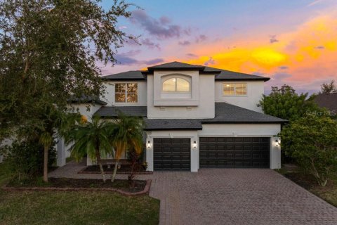 House in Sarasota, Florida 5 bedrooms, 309.27 sq.m. № 1884539 - photo 2