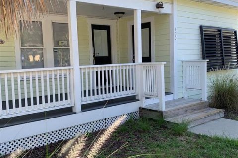 Commercial property in New Smyrna Beach, Florida 118.91 sq.m. № 1791109 - photo 1