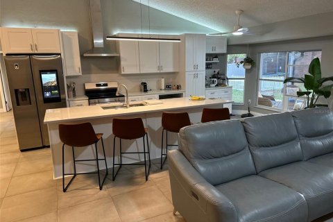 Casa en venta en Orlando, Florida, 4 dormitorios, 192.31 m2 № 2143349 - foto 8