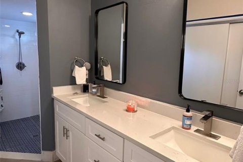 Casa en venta en Orlando, Florida, 4 dormitorios, 192.31 m2 № 2143349 - foto 9