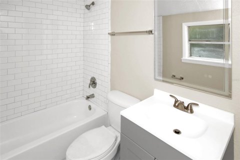 House in Holly Hill, Florida 2 bedrooms, 60.76 sq.m. № 2222976 - photo 22