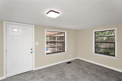 House in Holly Hill, Florida 2 bedrooms, 60.76 sq.m. № 2222976 - photo 7