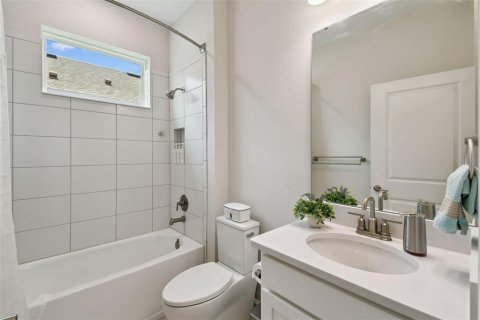 Villa ou maison à vendre à Kissimmee, Floride: 2 chambres, 126.9 m2 № 1808259 - photo 24