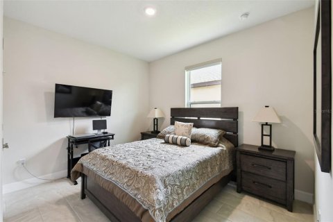 Villa ou maison à vendre à Kissimmee, Floride: 2 chambres, 126.9 m2 № 1808259 - photo 22
