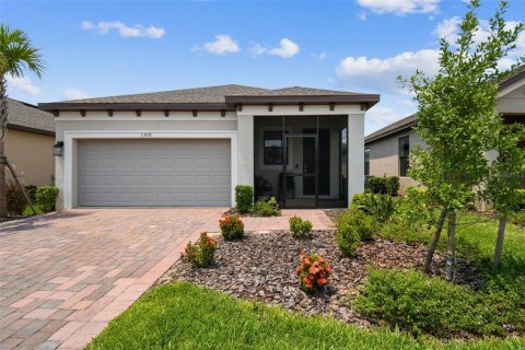 Villa ou maison à vendre à Kissimmee, Floride: 2 chambres, 126.9 m2 № 1808259 - photo 1
