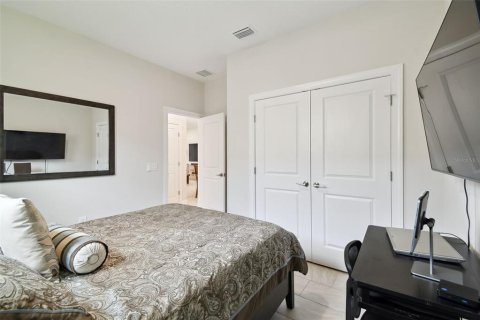 Villa ou maison à vendre à Kissimmee, Floride: 2 chambres, 126.9 m2 № 1808259 - photo 23