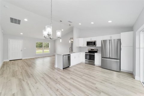 House in Dunnellon, Florida 3 bedrooms, 117.71 sq.m. № 1635148 - photo 14