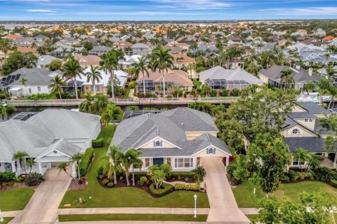 Casa en venta en Bradenton, Florida, 4 dormitorios, 218.88 m2 № 1787485 - foto 4