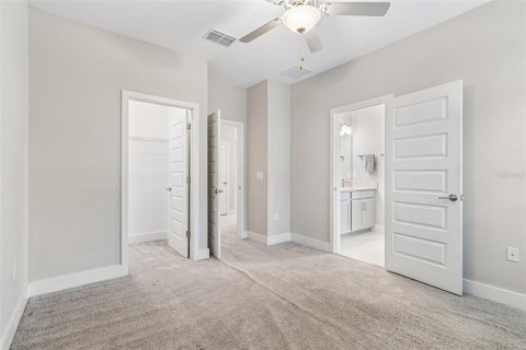 Villa ou maison à vendre à Tampa, Floride: 4 chambres, 258.45 m2 № 2149865 - photo 24