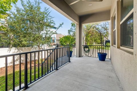 Villa ou maison à vendre à Tampa, Floride: 4 chambres, 258.45 m2 № 2149865 - photo 6