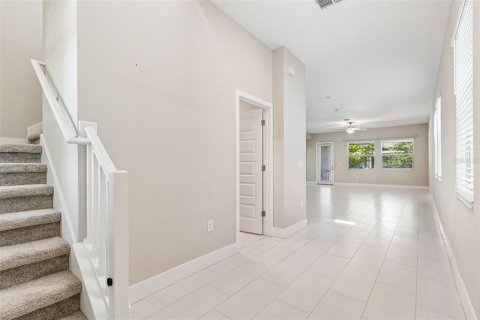 Villa ou maison à vendre à Tampa, Floride: 4 chambres, 258.45 m2 № 2149865 - photo 9