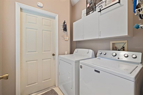 House in Wesley Chapel, Florida 3 bedrooms, 138.7 sq.m. № 1850066 - photo 8