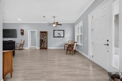 House in Orlando, Florida 3 bedrooms, 204.94 sq.m. № 2320784 - photo 7
