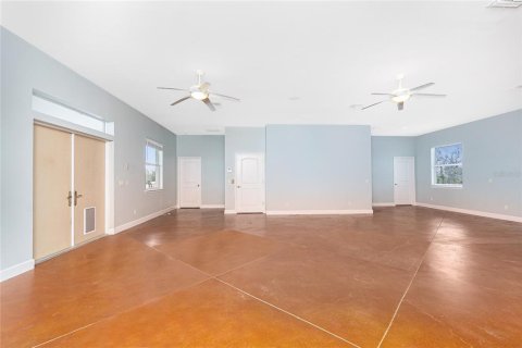 House in Englewood, Florida 3 bedrooms, 211.35 sq.m. № 1795131 - photo 9