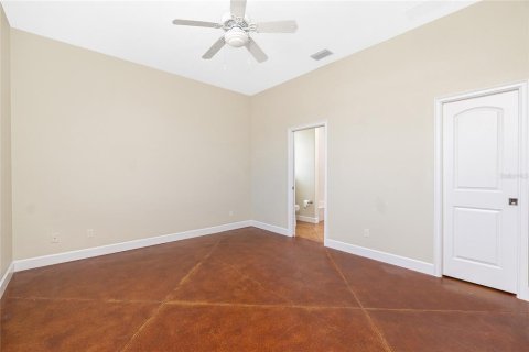 House in Englewood, Florida 3 bedrooms, 211.35 sq.m. № 1795131 - photo 23