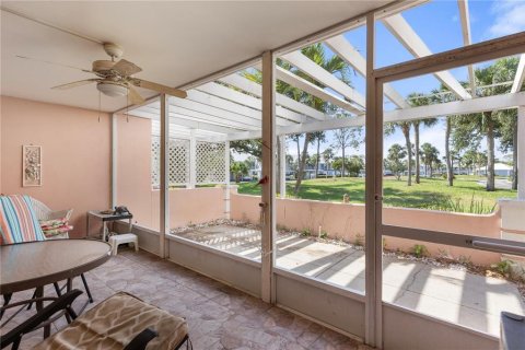 Condominio en venta en Venice, Florida, 2 dormitorios, 90.58 m2 № 1743319 - foto 17