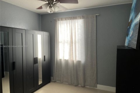 Купить виллу или дом в Мирамар, Флорида 5 спален, 331.2м2, № 1957325 - фото 30